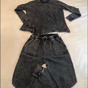 Splendid | asymmetrical top w/ bottoms